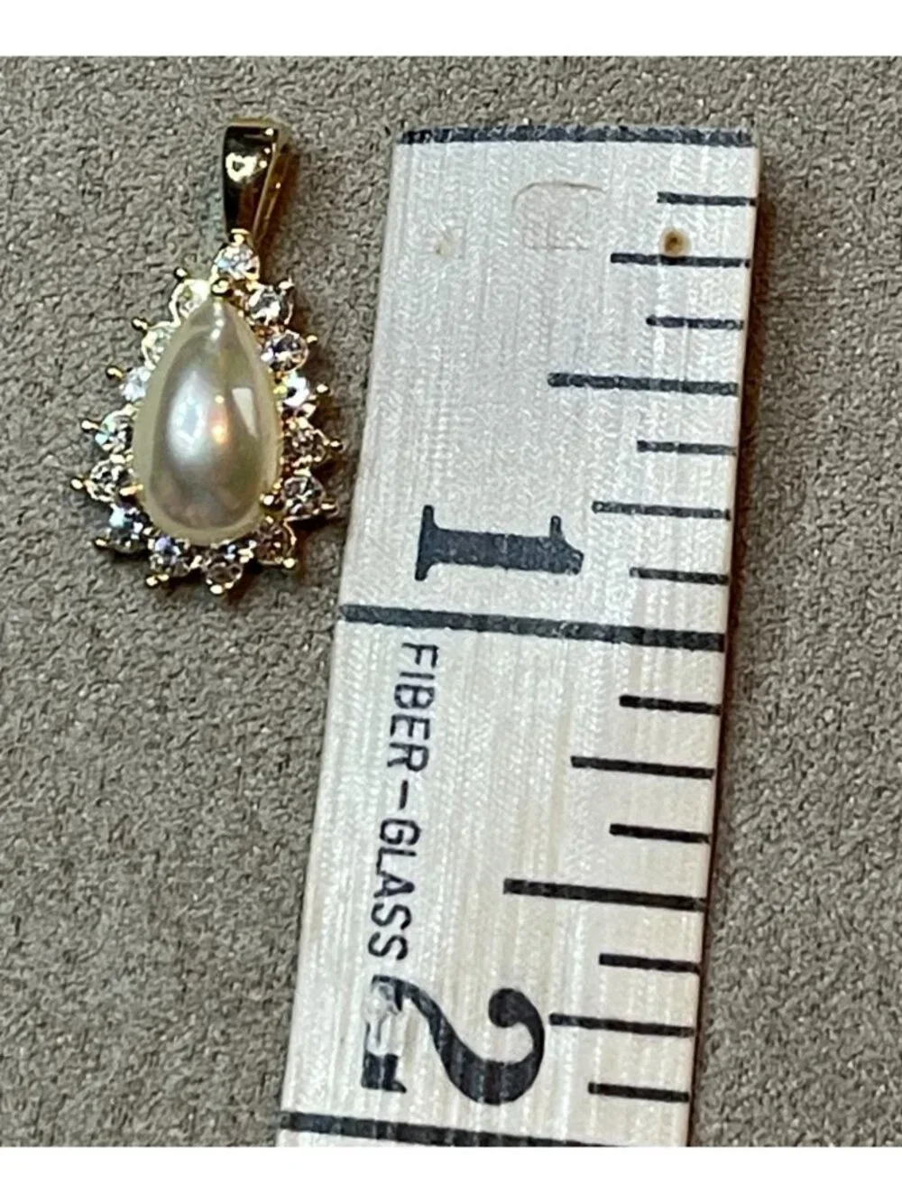 Vintage 60s Signed Roman Gold Tone Faux Pearl Cabochon Rhinestone Teardrop Penda